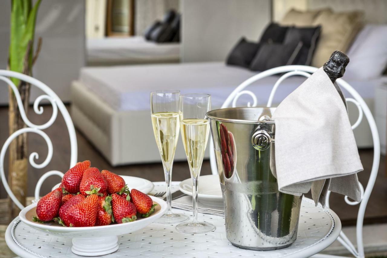 Luxury Rooms & Suites أولبيا المظهر الخارجي الصورة